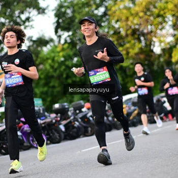 Runner Photo 4110841