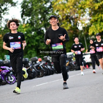 Runner Photo 4110843