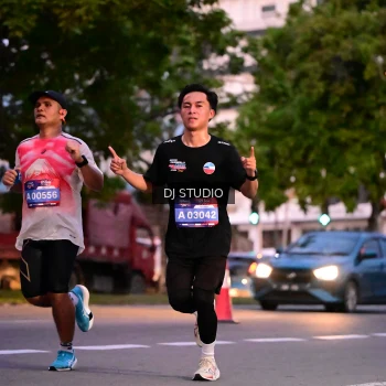 Runner Photo 4110851