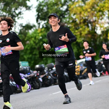 Runner Photo 4110856