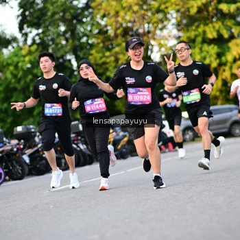 Runner Photo 4110858
