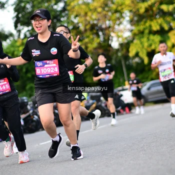 Runner Photo 4110876