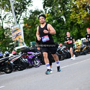 Runner Photo 4110932