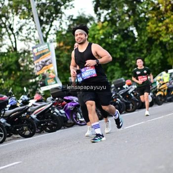 Runner Photo 4110934