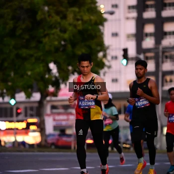 Runner Photo 4110975