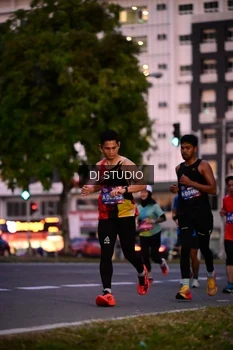 Runner Photo 4110979
