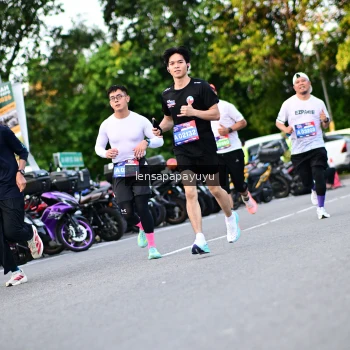 Runner Photo 4111006