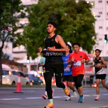 Runner Photo 4111014