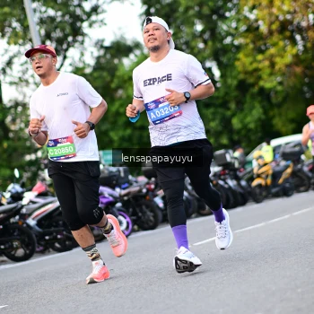 Runner Photo 4111048
