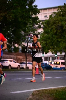 Runner Photo 4111062