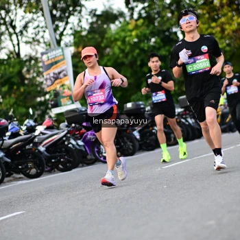 Runner Photo 4111064