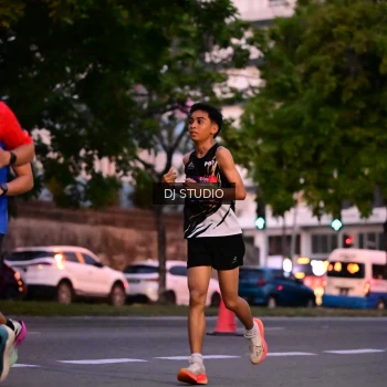 Runner Photo 4111066