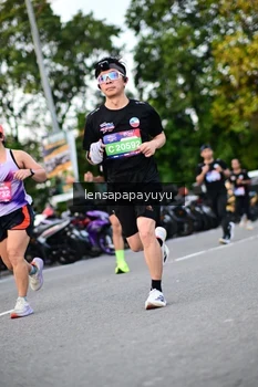 Runner Photo 4111069