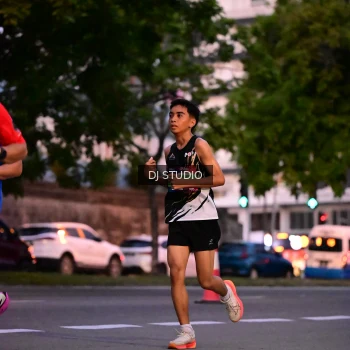 Runner Photo 4111076