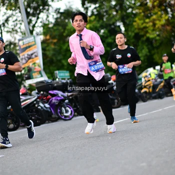Runner Photo 4111079