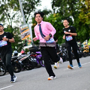 Runner Photo 4111081