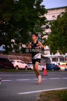 Runner Photo 4111083