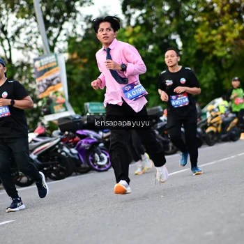 Runner Photo 4111084