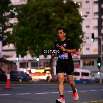 Runner Photo 4111100