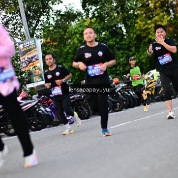 Runner Photo 4111101