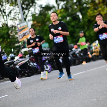 Runner Photo 4111102