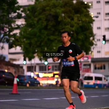 Runner Photo 4111107