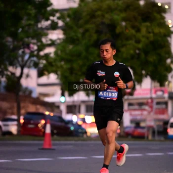 Runner Photo 4111124