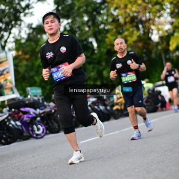 Runner Photo 4111125