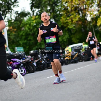 Runner Photo 4111128