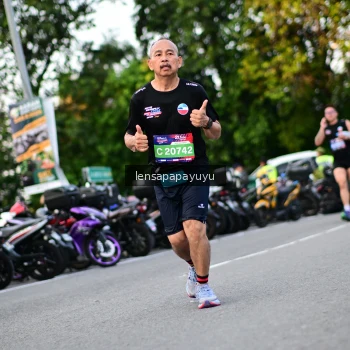 Runner Photo 4111135