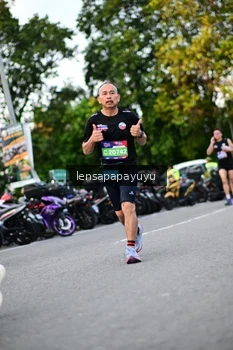 Runner Photo 4111154
