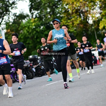 Runner Photo 4111194