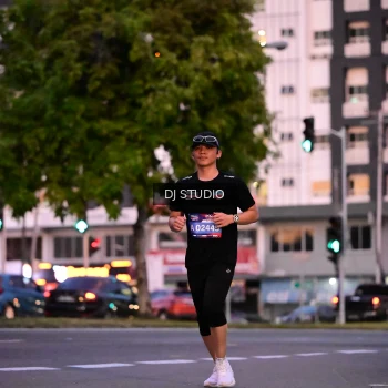Runner Photo 4111197