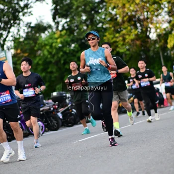 Runner Photo 4111220