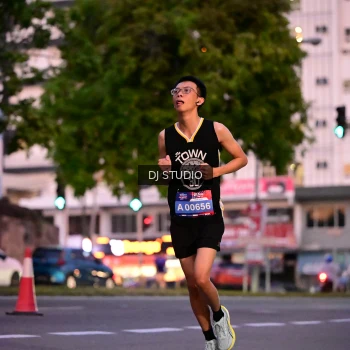 Runner Photo 4111224