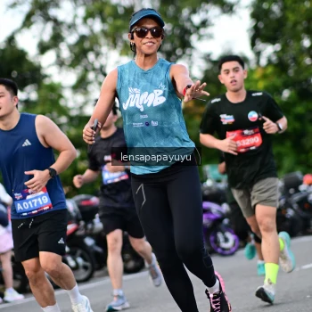 Runner Photo 4111236