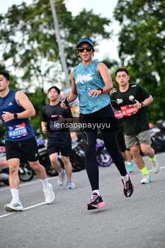 Runner Photo 4111243