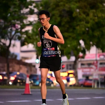 Runner Photo 4111255