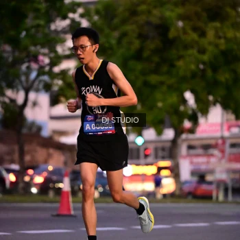 Runner Photo 4111257