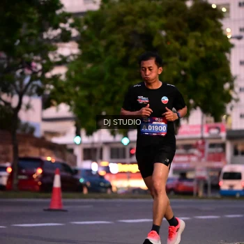 Runner Photo 4111272