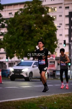 Runner Photo 4111274