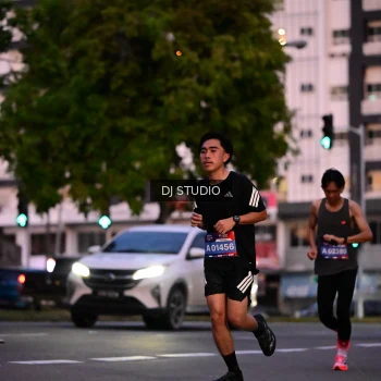 Runner Photo 4111276