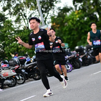 Runner Photo 4111280