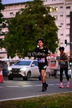 Runner Photo 4111283