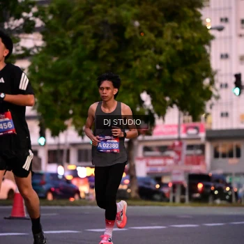 Runner Photo 4111304