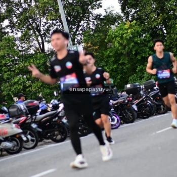 Runner Photo 4111311