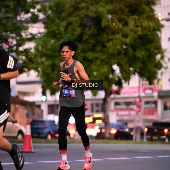 Runner Photo 4111315