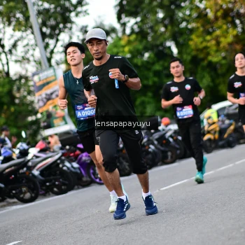 Runner Photo 4111323
