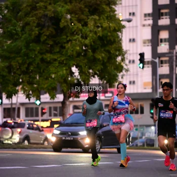 Runner Photo 4111329