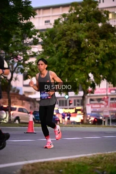 Runner Photo 4111337